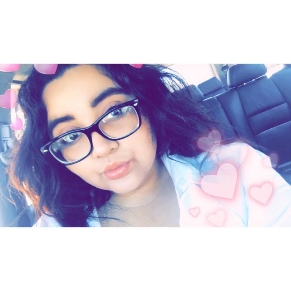 Meet your Posher, Nathalia